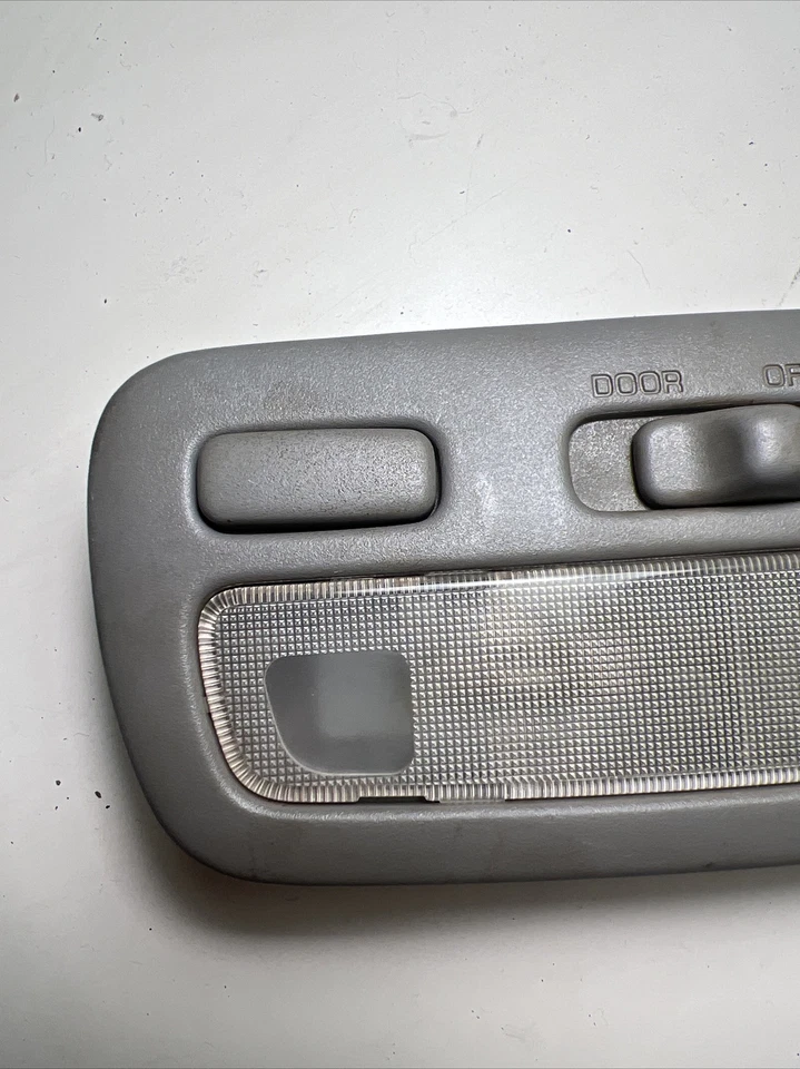 Toyota Paseo 1992-1995 OEM techo cúpula central delantera mapa luz gris Foto 2 de 4