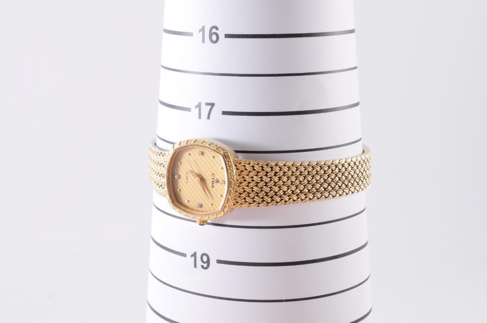 CYMA Quartz Gold Analog Ladies Watch New Battery Authentic 6571 eBay