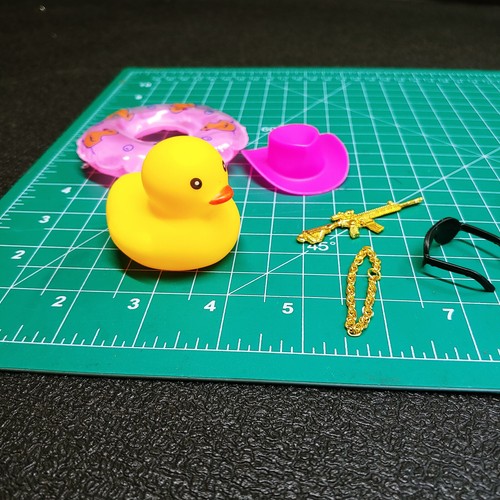 Duck With Cute Accessories (Pool Float, Cowboy Hat, Sunglasses, Fake Gold Chain) - Picture 5 of 6