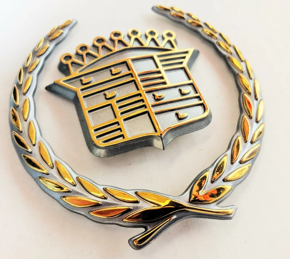 Cadillac STS 1992 1993 1994 1995 1996 1997 CORONA DE ORO Y ESCUDO EMBLEMA REJILLA Foto 2 de 3