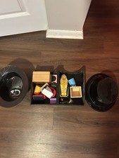 Doug  Melissa magician set and random magician items 