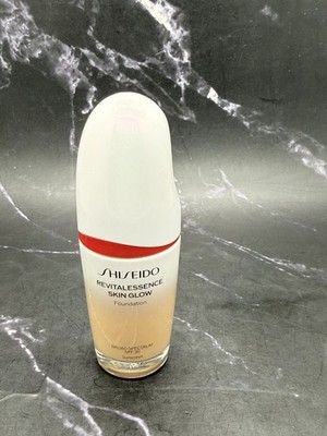 Shiseido Revitalessence Skin Glow Foundation Shell - 130 Opal  - 1 oz