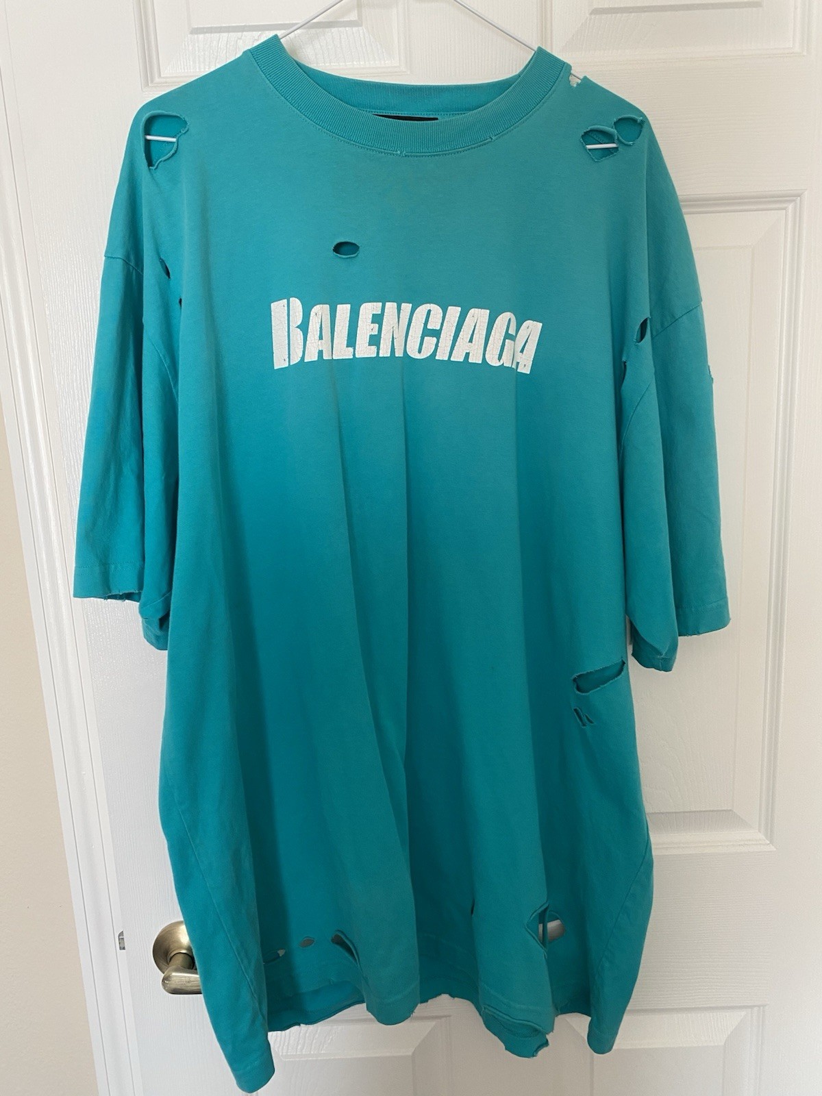 Balenciaga Oversized Shirt in Small - Contemporary Streetwear Style