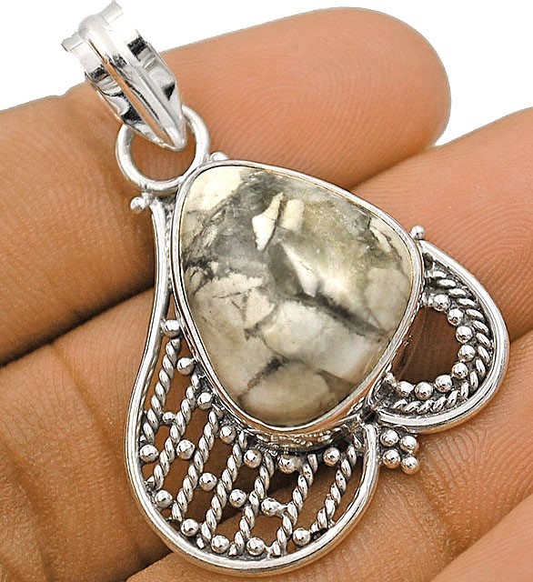 Natural White Howlite 925 Solid Sterling Silver Filigree Pendant