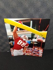 Tony Gonzalez Catches Everything but the Hobby's Attention 16