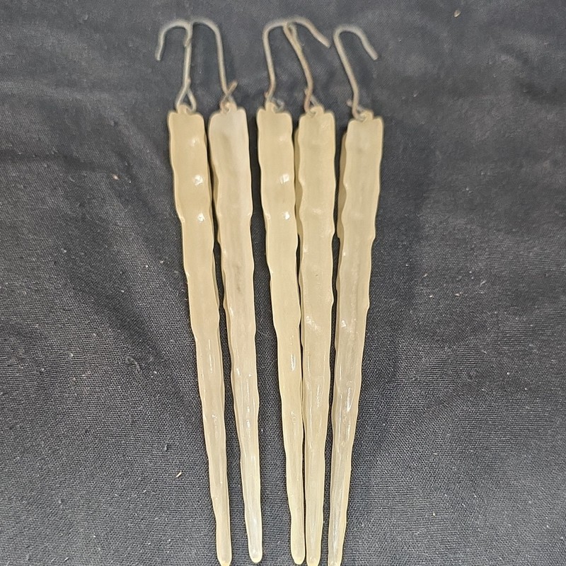 Vintage of 5 Ivory Plastic Icicle Christmas Ornaments w/ Metal Hooks