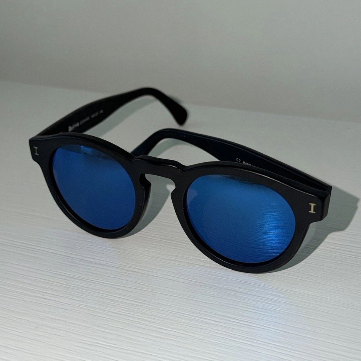 Blue Illesteva Sunglasses for Women for sale | eBay display picture 3