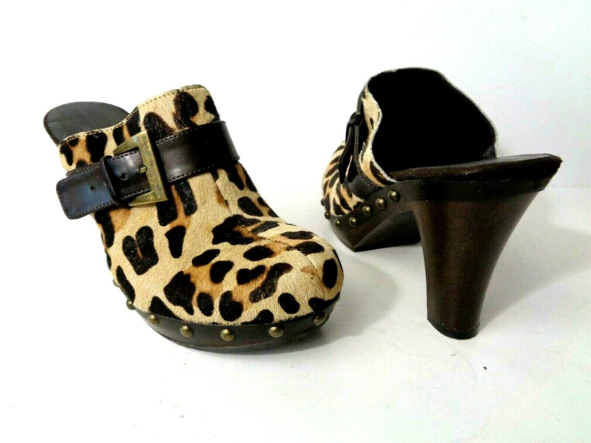 Mules Bandolino En Daim Noir Cloutées - Talon Block 3,75" - Taille US 10 M - Occasion (manque 1 Clou)