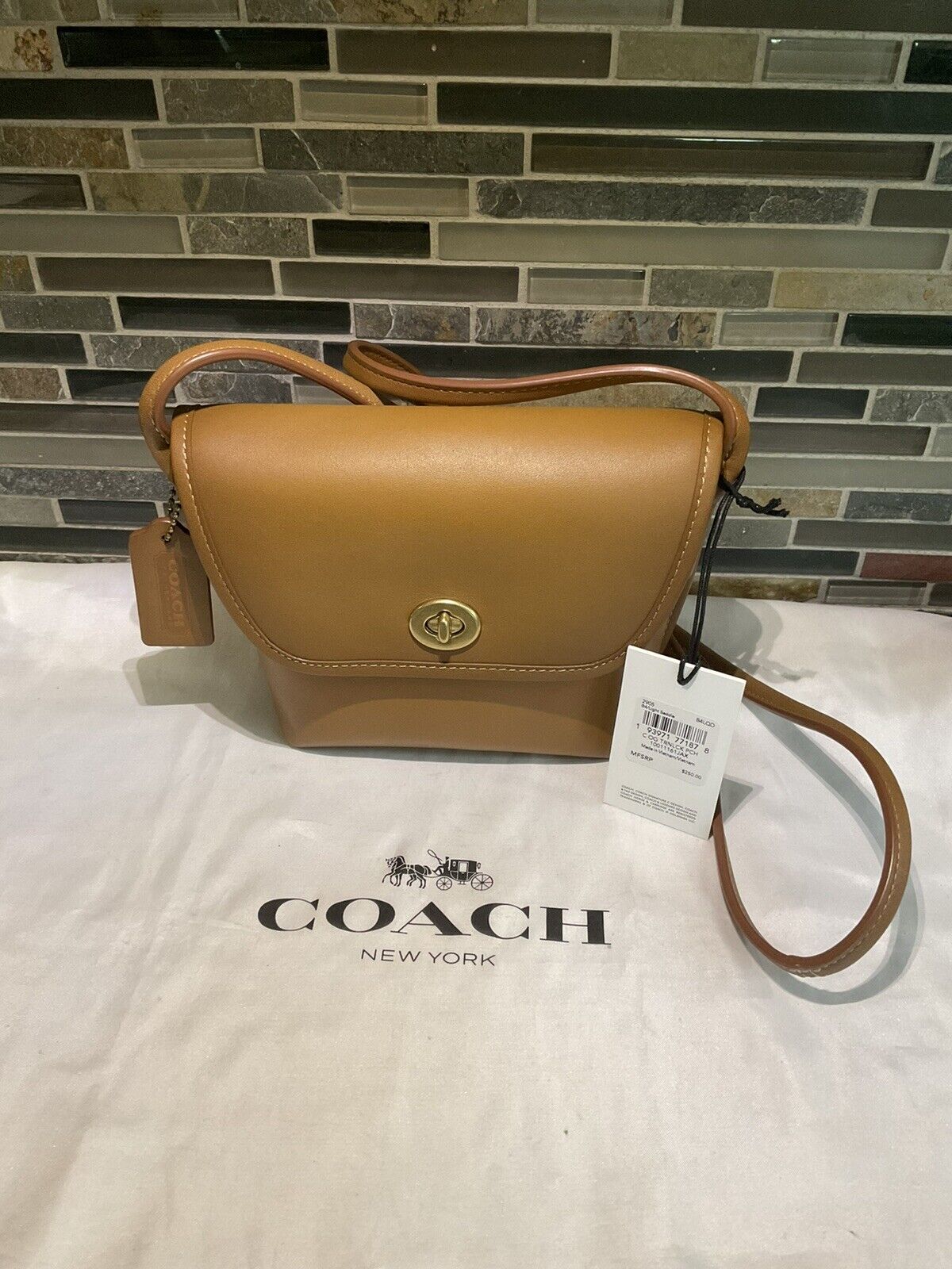 Coach 1941 Archives Turnlock Pouch The Coach Originals Glovetanned Leather  2905