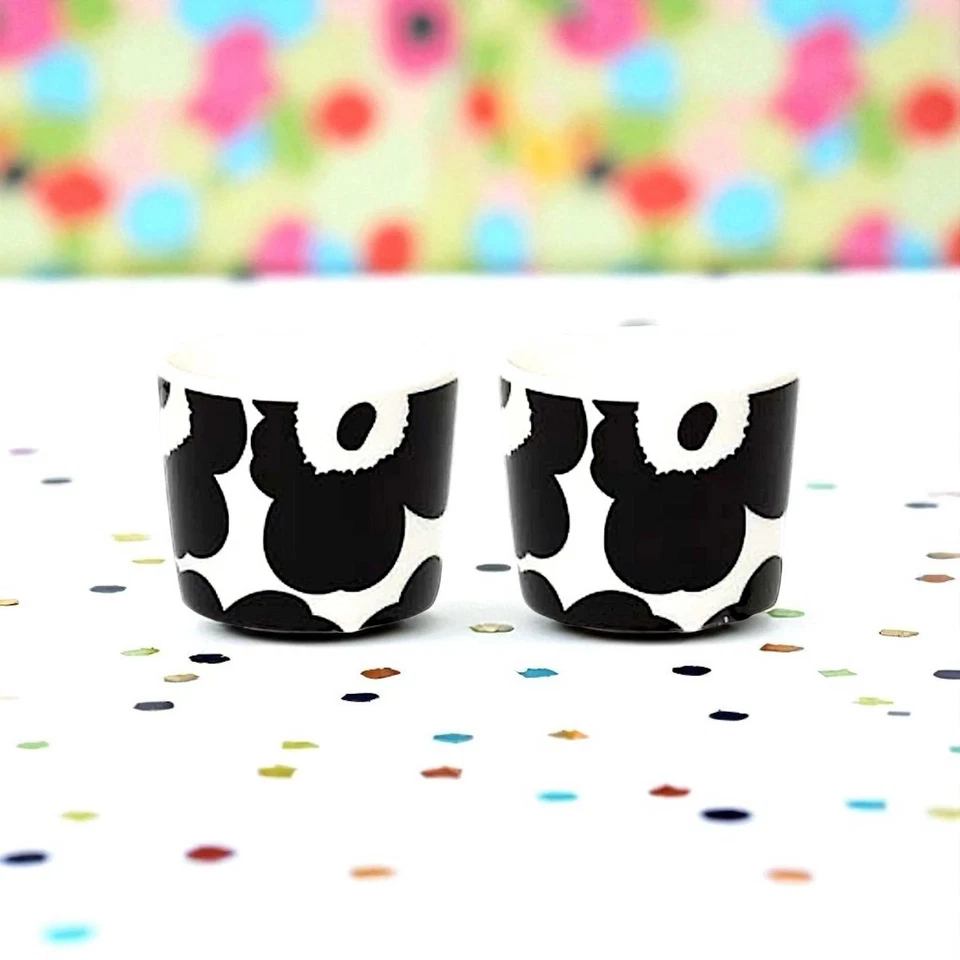 Juego de 2 tazas de café Marimekko Oiva Unikko sin mango en negro nuevas en caja Foto 3 de 4