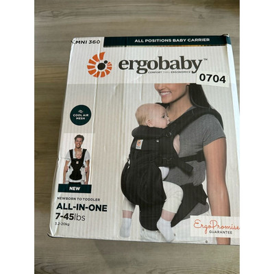 Ergobaby Omni 360/Omni classic All-in-One Baby Carrier Onyx Black NIB