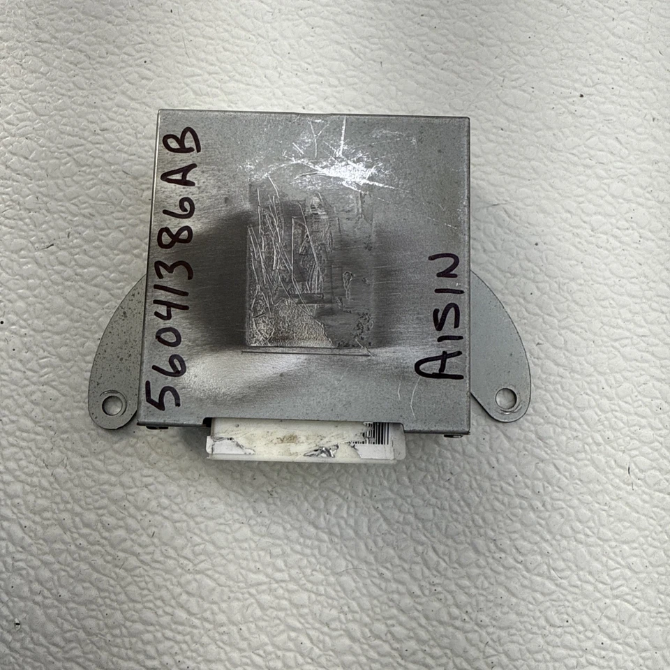 Модуль управления автоматической коробкой передач 1999-2001 Jeep Cherokee XJ 4.0 TCM 56041386AB - Изображение 2 из 4