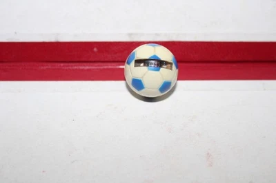 ANCIEN PIN'S FOOTBALL EQUIPE NATIONALE. - Photo 1/2