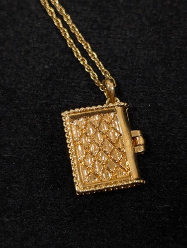All Things Are Possible Locket Necklace Gold Tone Crystal Cross 19 in - Picture 9 of 11