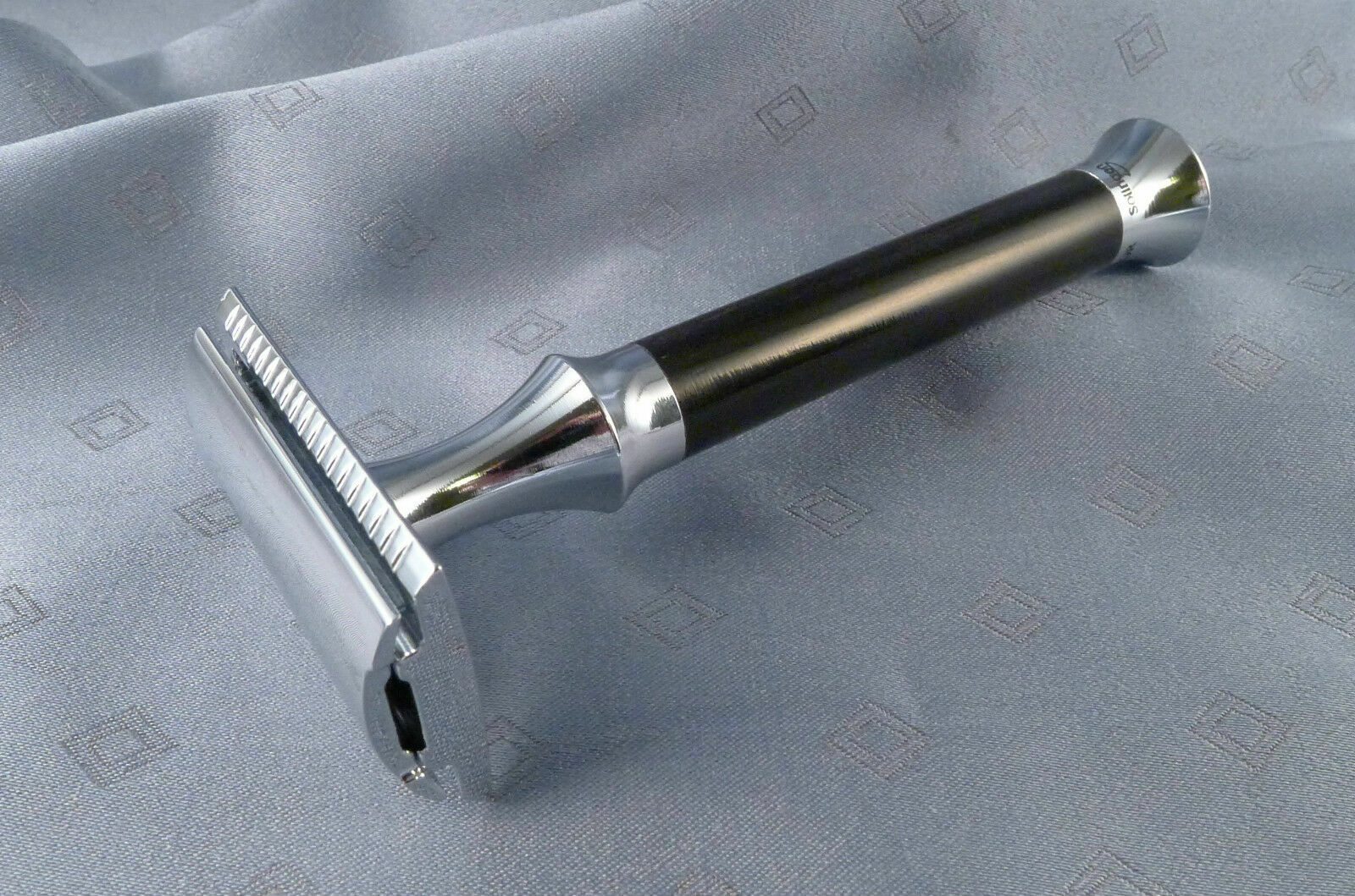 Closed Comb Double Blade Shaver Timor Made In Solingen New