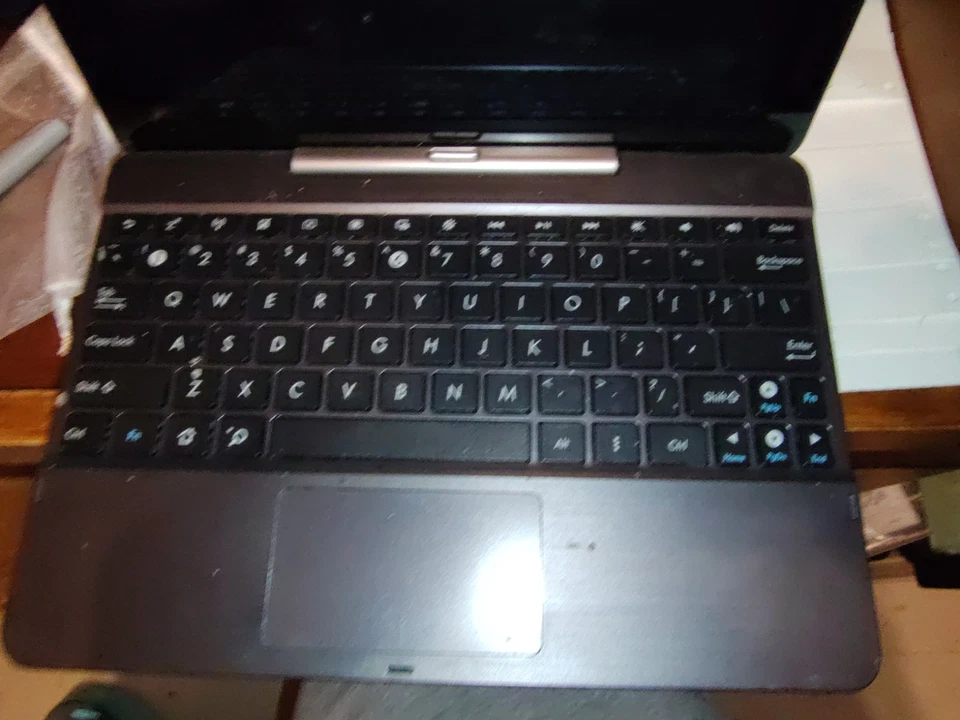 Asus TransformerPad K010,16GB,wi-FI,10.1in,androidTablet,detachableKeyboard used - Image 2 of 4