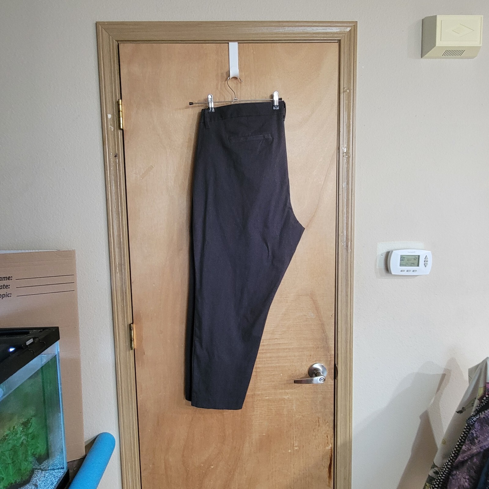 Old Navy Plus Pixie Pant 22 Tall Grey - image 7