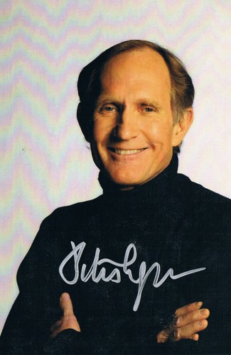 Peter Agre 1949- genuine autograph signed 5"x7" photo US physician Nobel - 第 1/1 張圖片