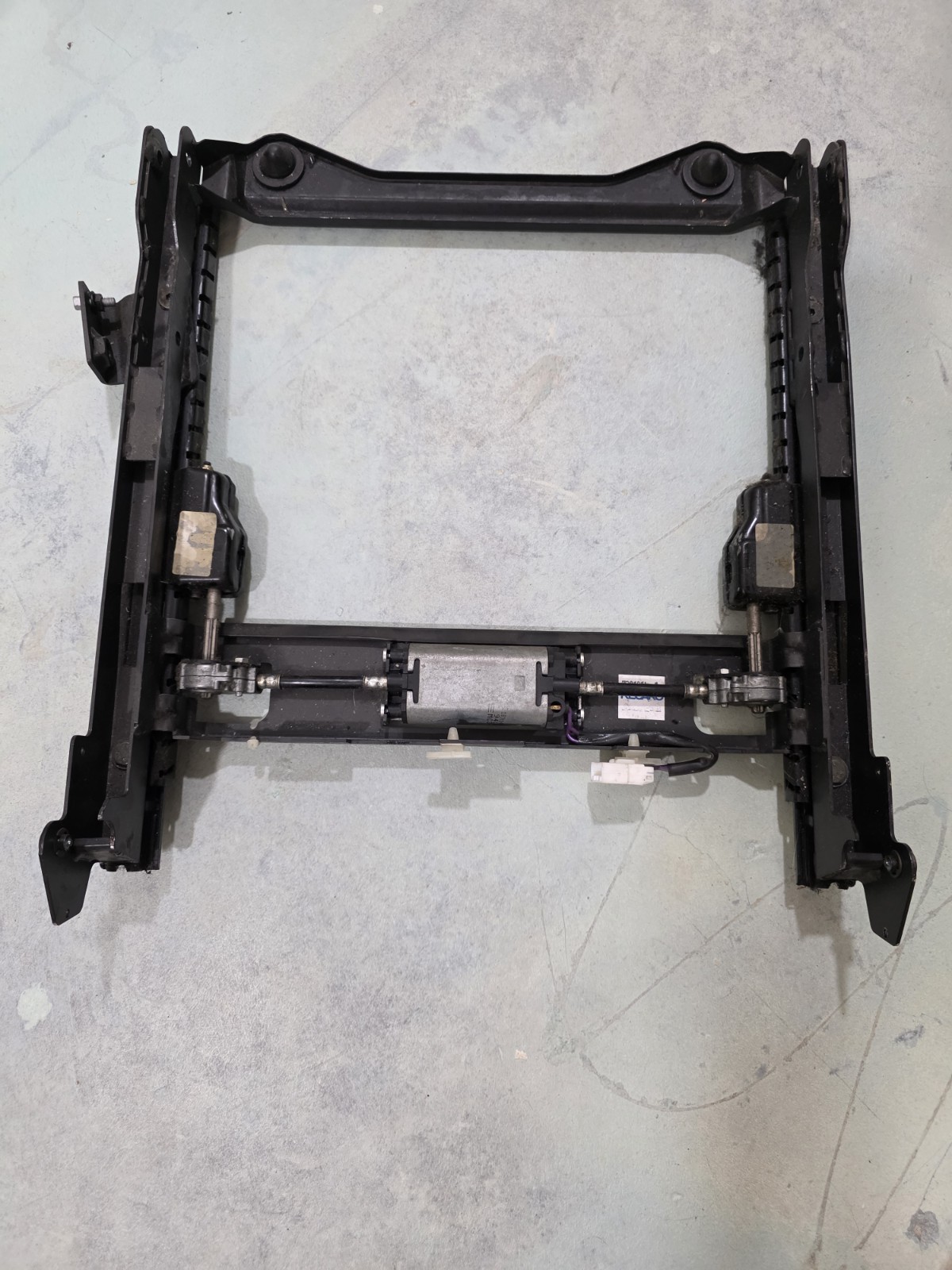 00-04 Aston Martin DB7 Recaro Front Driver Seat LHD Seat Tracks & Motor *Tested*
