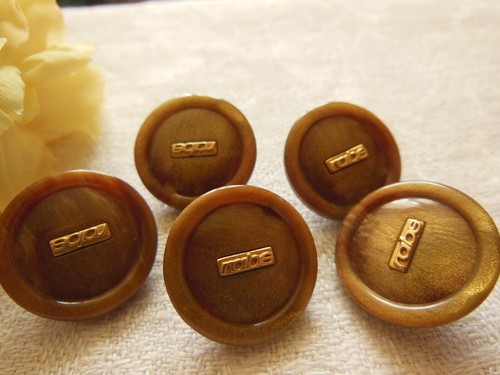 Lot 12 Boutons Vintage Marron Veiné - Diamètre 1,7cm - Occasion - Réf 5471