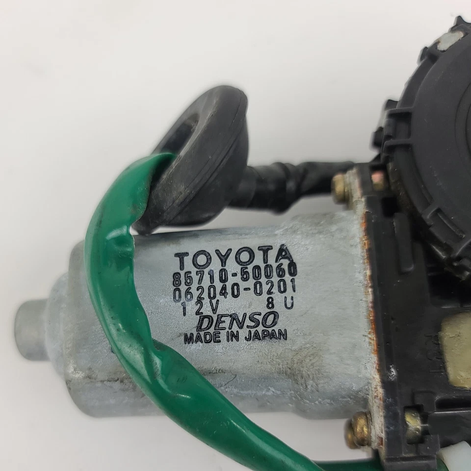 Motor regulador ventana eléctrica pasajero delantero derecho Lexus LS400 1998-2000 Foto 3 de 4