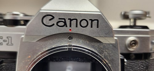 Vintage Canon AE-1 Kamera 35mm ungetestet gebraucht sehr schön - Bild 6 von 14