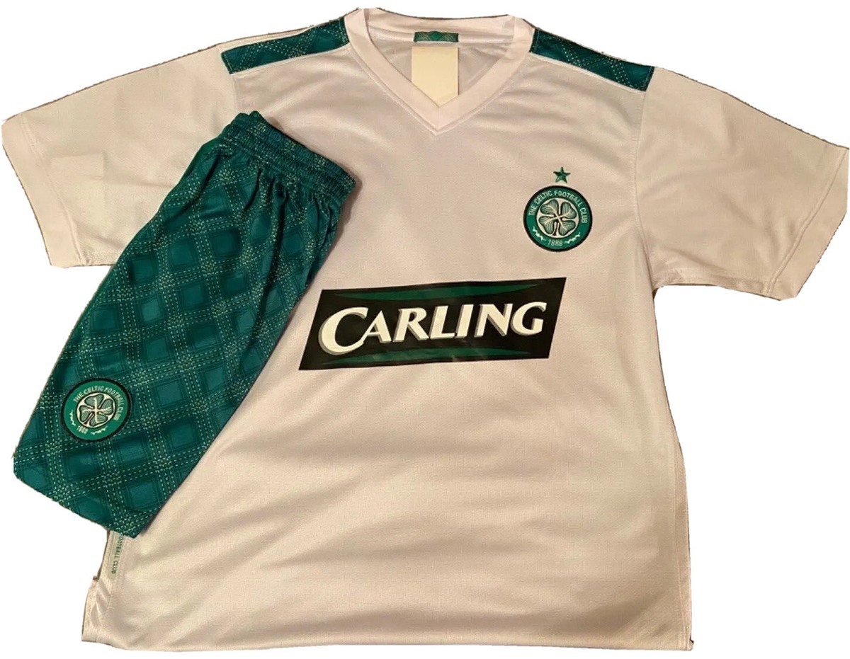 ウェア GLASGOW CELTIC SOCCER UNIFORM Amazon.com: New Balance Men's Celtic FC Short Sleeve Jersey