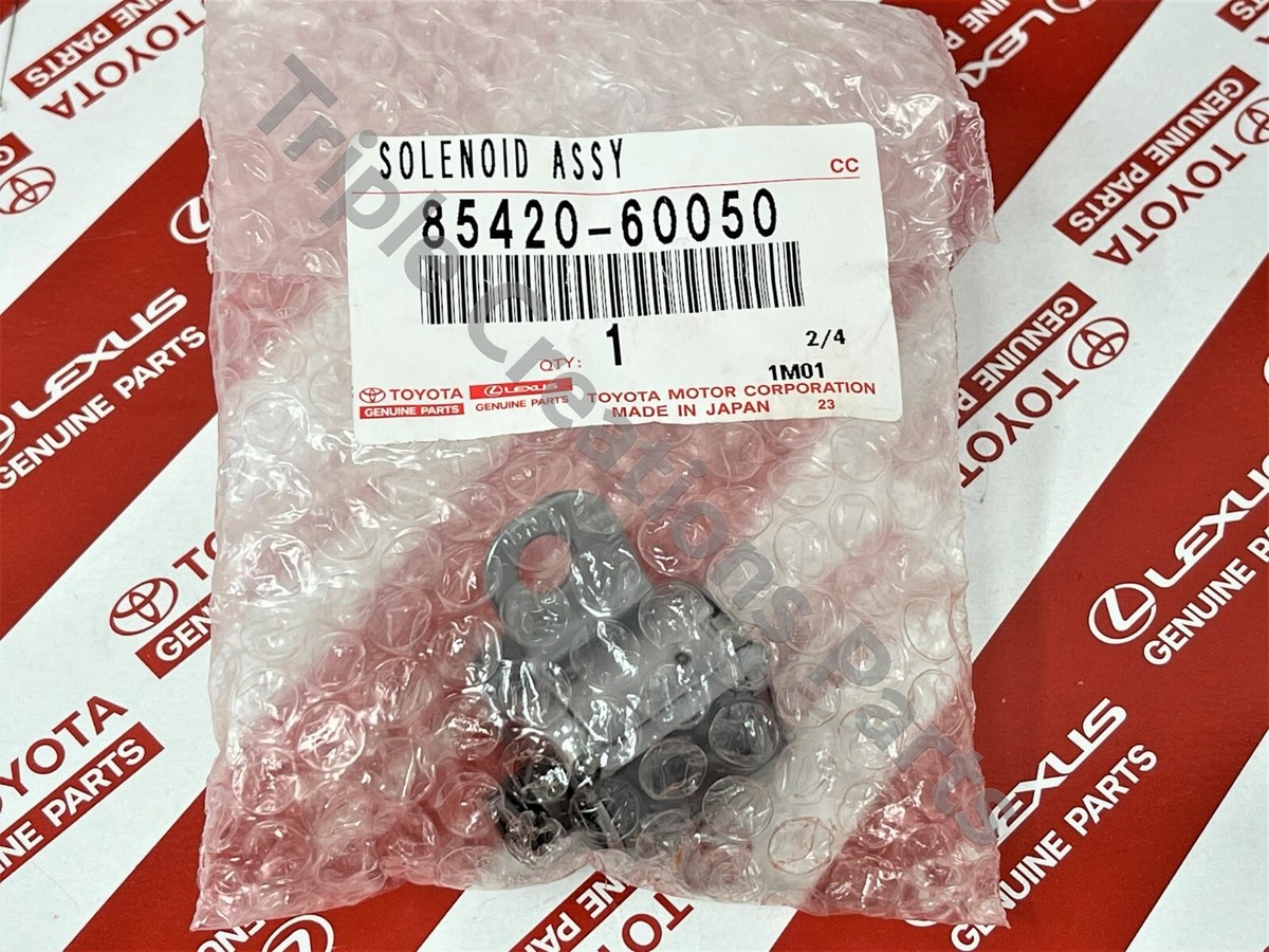 れおん Toyota Genuine 85420-60050 Solenoid Assy Transmission