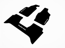 Tappeti Tappetini Artigianali per Mitsubishi Pajero Pinin su misura Ricamati