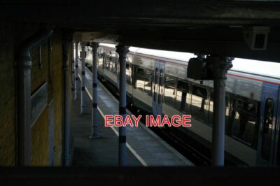 FOTO BECKENHAM KREUZUNG BAHNHOF BAHNSTEIG 4 VON DER FUSSGÄNGERBRÜCKE AUS GESEHEN OV