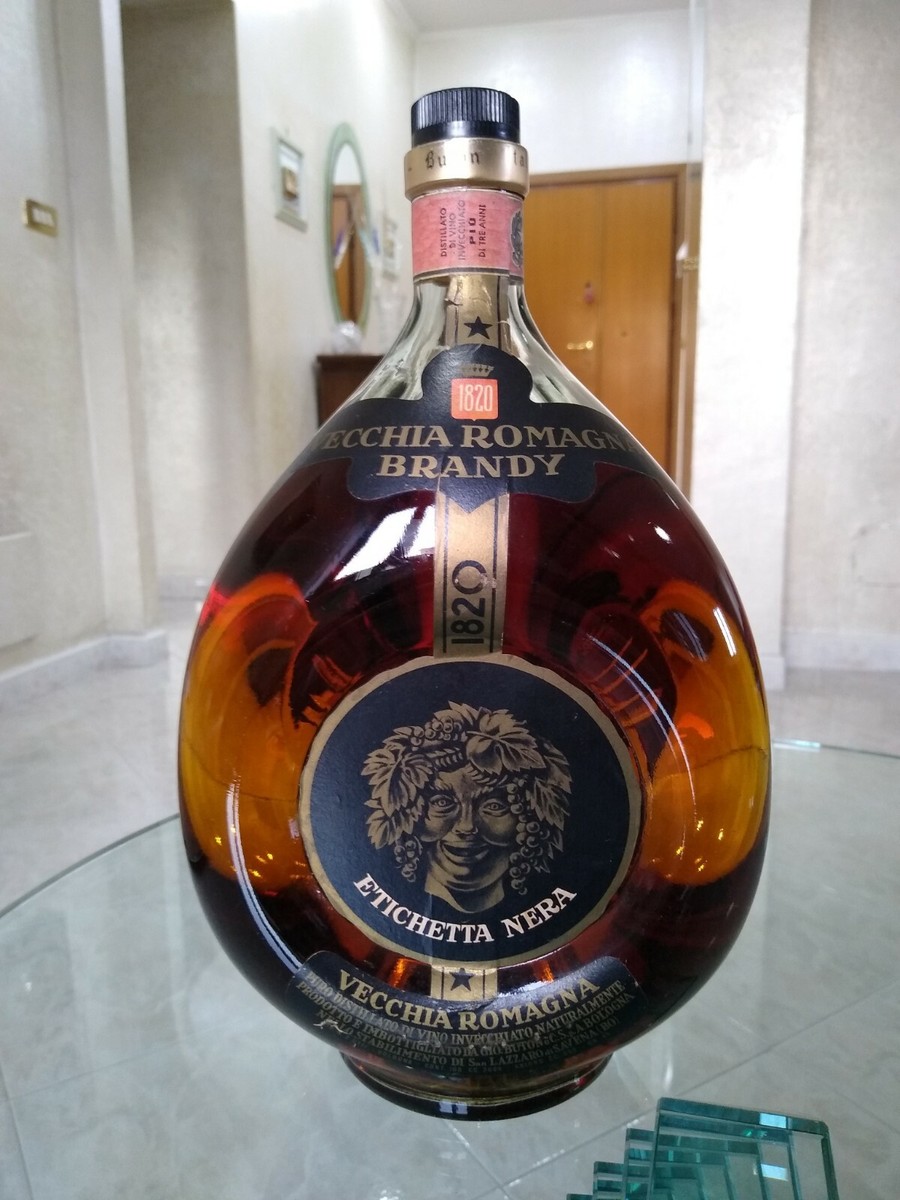 VECCHIA ROMAGNA ヴェッキャロマーニャ バトン ヴェッキア ロマーニャ クラシカ 37度 700ml| 武川蒸留酒販売