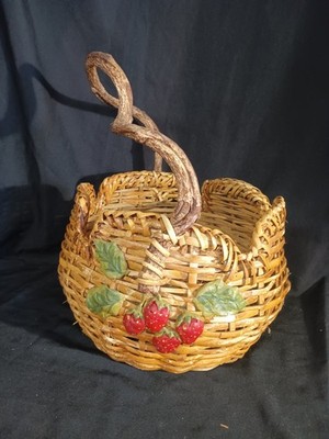 Wicker Strawberry Basket Large Vintage Unique Woven Twisted Wood Handle Natural