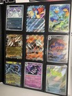 GROSSE Collection Classeur 150 Cartes Pokémon 10.5 Foudre Noire / Flamme Blanche