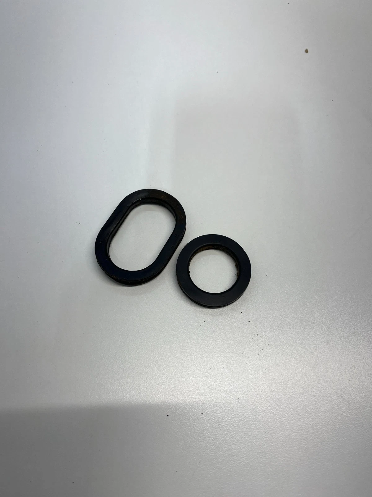 82 1982 Honda Urban Express 50 NU50 OEM Rubber Frame grommets Pair