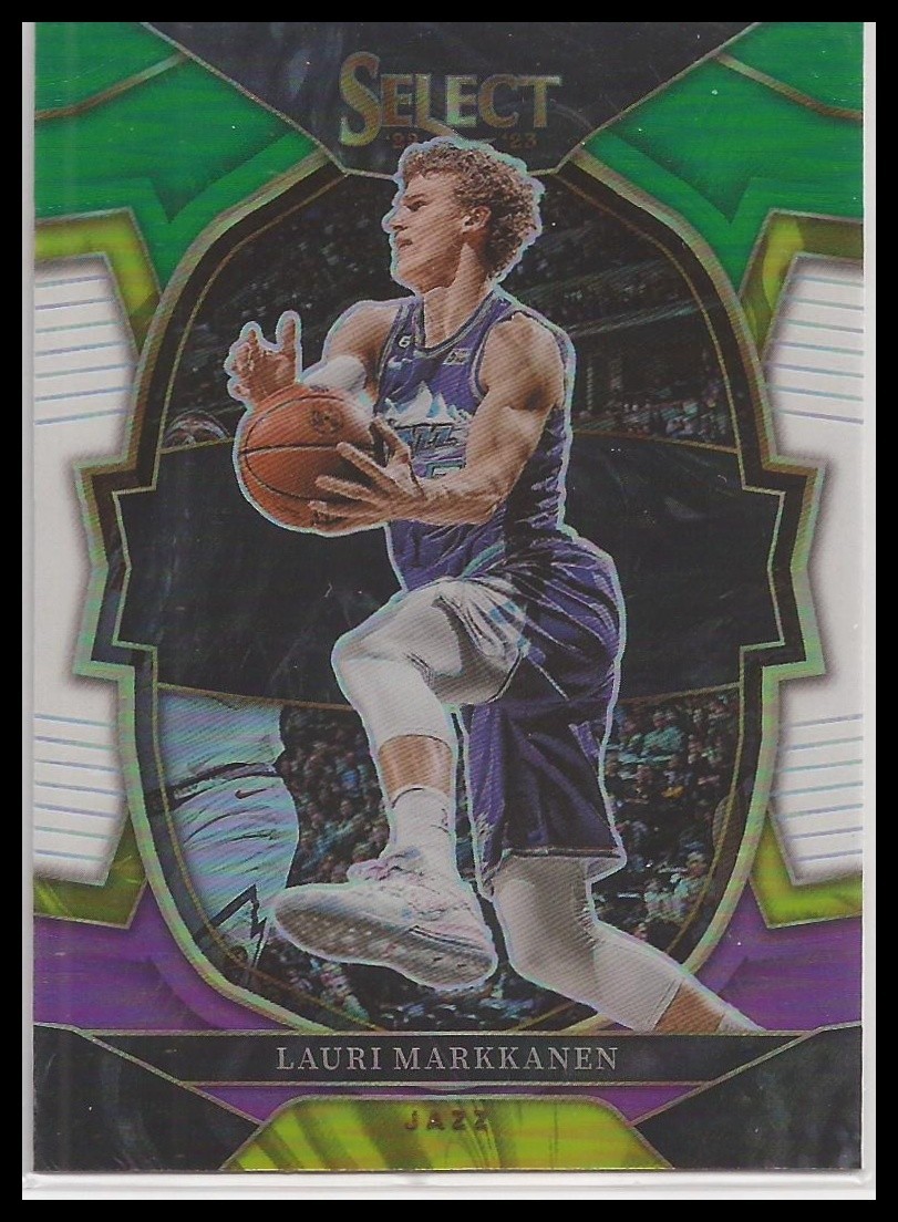 2022-23 Panini Select #45 Lauri Markkanen Green White Purple Prizm