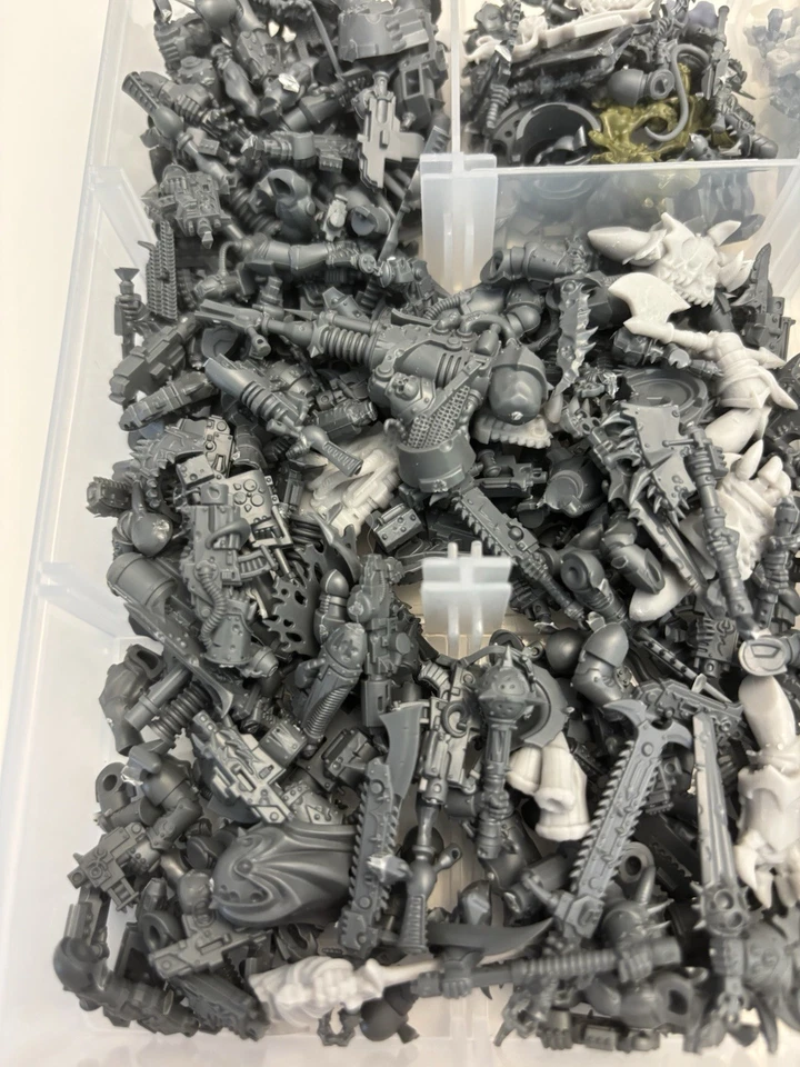 WARHAMMER 40K CHAOS BITS LOT - MOSTLY DEATH GUARD W/ WORLD EATERS & EMP CHILDREN - Image 2 of 4
