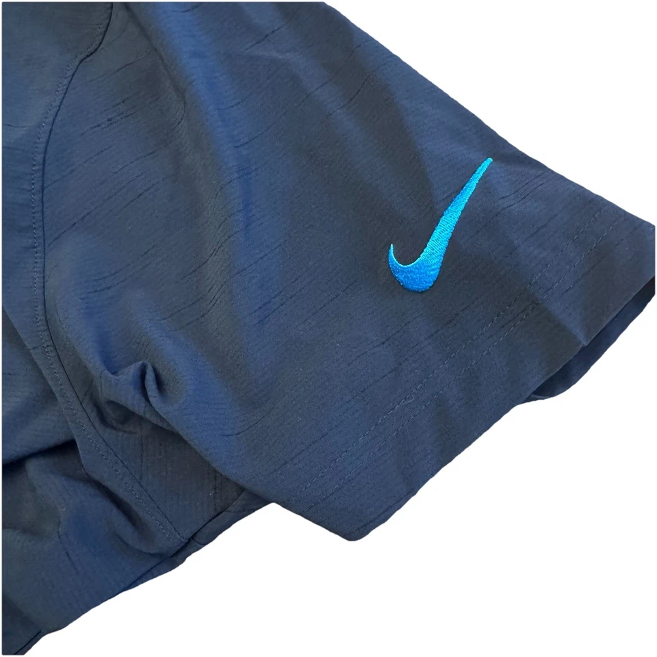 Рубашка с черным воротником Nike Dri-Fit с логотипом Carolina Panthers, размер мужской средний - Изображение 3 из 4