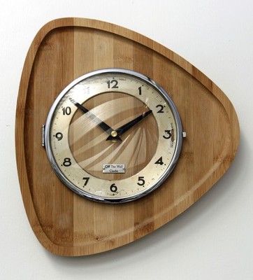 NEU 28cm Holz Wanduhr - Retro Country Mid Century Stil Vintage Bambus Geschenk