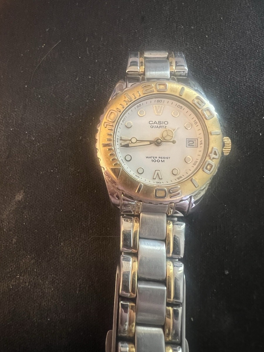 Casio DW (707) LTD-1017 White Dial Silver/ Gold Tone Vintage