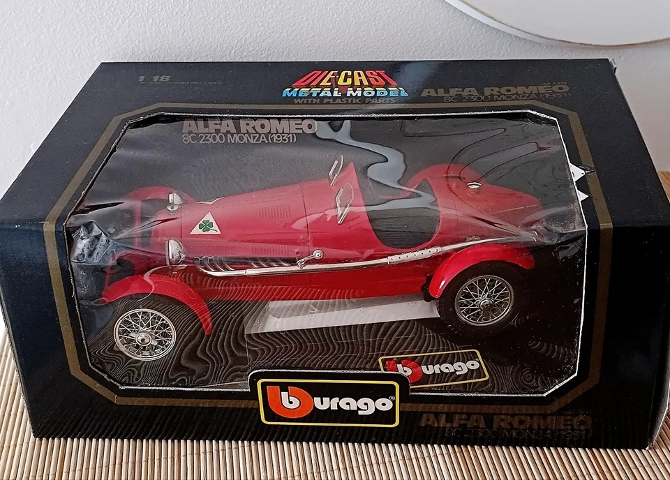 Voiture Miniature de Collection ALFA ROMÉO 8C 2300 MONZA 1931 Burago avec boite - Photo 2/4