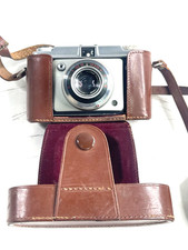 Dacora Vignette Kamera Fotoapparat in Lederhülle braun Vintage