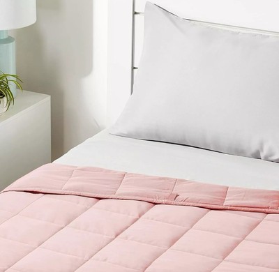 Amazon Basics Kinder-Gewichtsdecke Beschwerungsdecke, 1,3kg-91,4 x 121,9cm Rosa