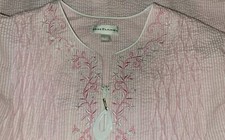 Vintage Embroidered Pink Robe, House Dress Embroidered Elaine Women LARGE, EUC