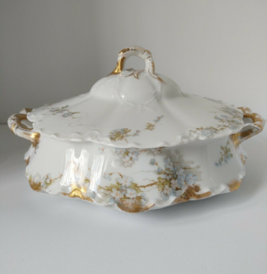 Haviland Limoges Covered Dish - R-1 Mold - Blue Flowers | eBay Haviland Limoges Covered Dish - R-1 Mold - Blue Flowers | eBay