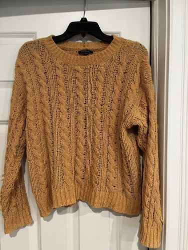 American Eagle Chunky Cable Knit Sweater Women's Size Small Yellow Gold