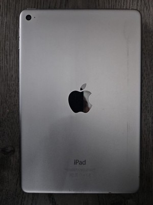 Apple iPad Mini 4 128GB WiFi 7.9'' Space Gray MK9N2LL/A iOS 15