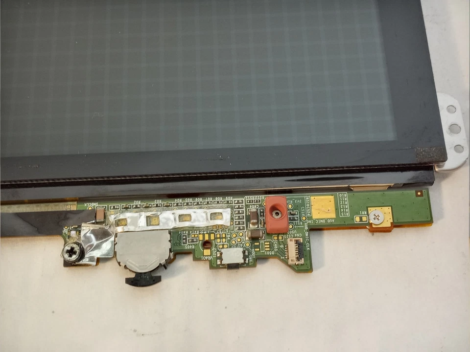 Dell Latitude XT2 Touchscreen 12.1 in 1280 x 800 Matte Screen Assembly - Image 3 of 4