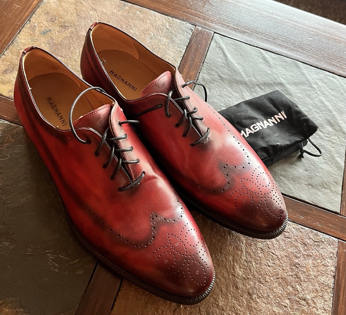 Magnanni Leyton Medallion Toe Cognac Oxfords Men display picture 1