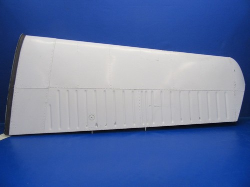 Beech Baron 95-B55 Horizontal Stabilizer RH P/N 95-620010-634 w/Trim (0118-188)