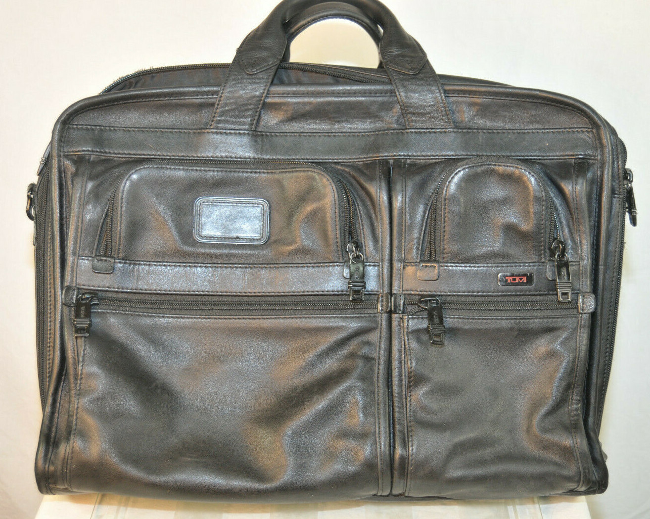 Tumi Alpha Leather Laptop Briefcase Style Model 9611… Gem